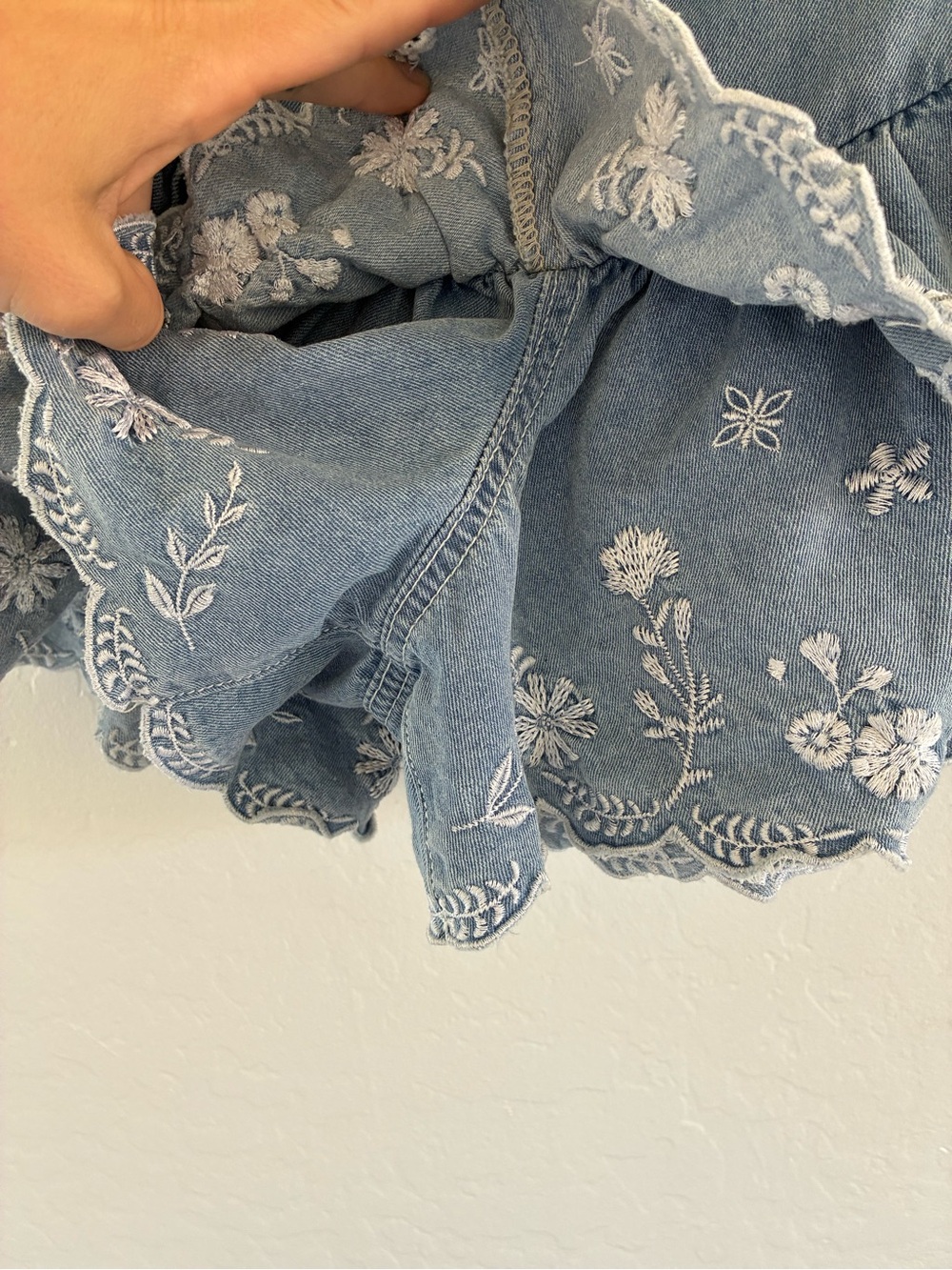 3 summer girls skirts/skort bundle 6-7 blue jean embroidered and yellow eyelet - Picture 16 of 16
